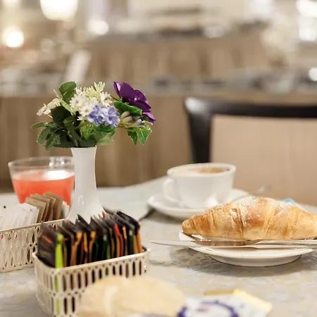 San Luca Hotel 3*
