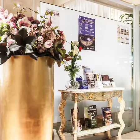 圣卢卡酒店 酒店