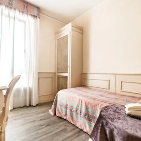 酒店 圣卢卡酒店 3*