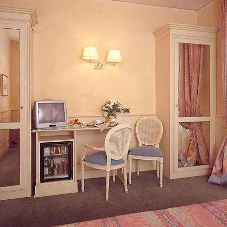 San Luca 3*